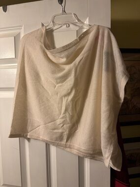 Lilly Pulitzer Cream cashmere wrap